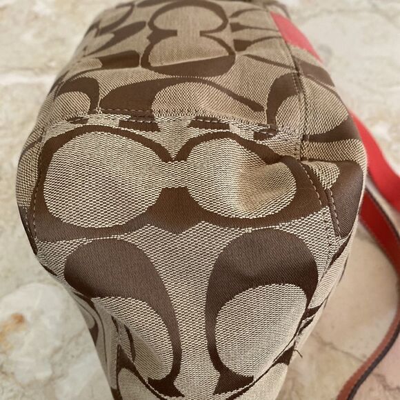 Coach Signature Canvas Shoulder Bag F19281 Brown & Salmon - Picture 10 of 13